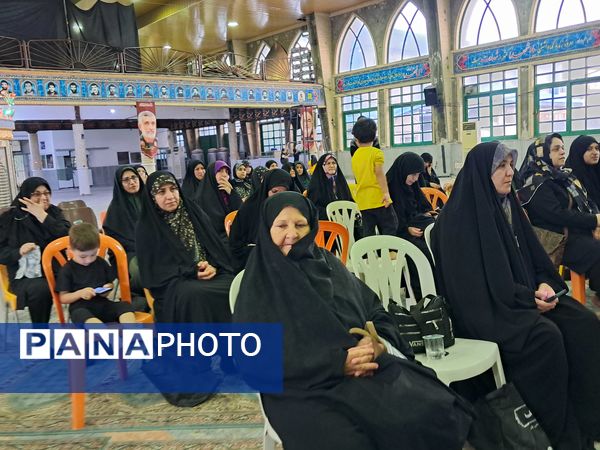 تکریم سلامت زائران اربعین در قائمشهر