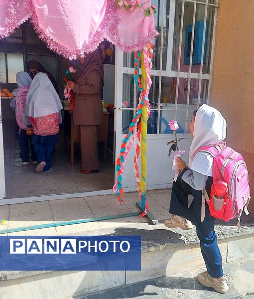 جشن شکوفه ها در مدارس خراسان شمالی