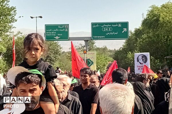 آخرین بدرقه «آقای شهید ایران»؛ اجتماع میلیونی مردم در مصلای امام خمینی(ره)