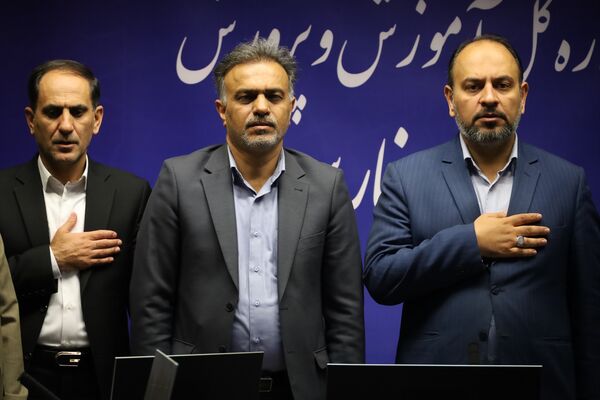 دیدار معاون پرورشی و فرهنگی وزارت آموزش‌وپرورش با نمایندگان پسر تشکل‌های دانش‌آموزی شیراز