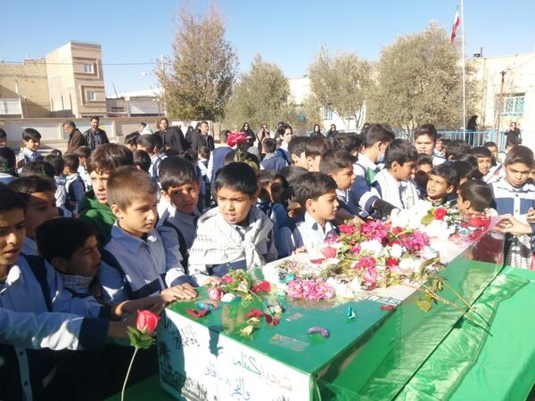 شهید گمنام، میهمان ویژه مدارس شهرستان خاتم شد