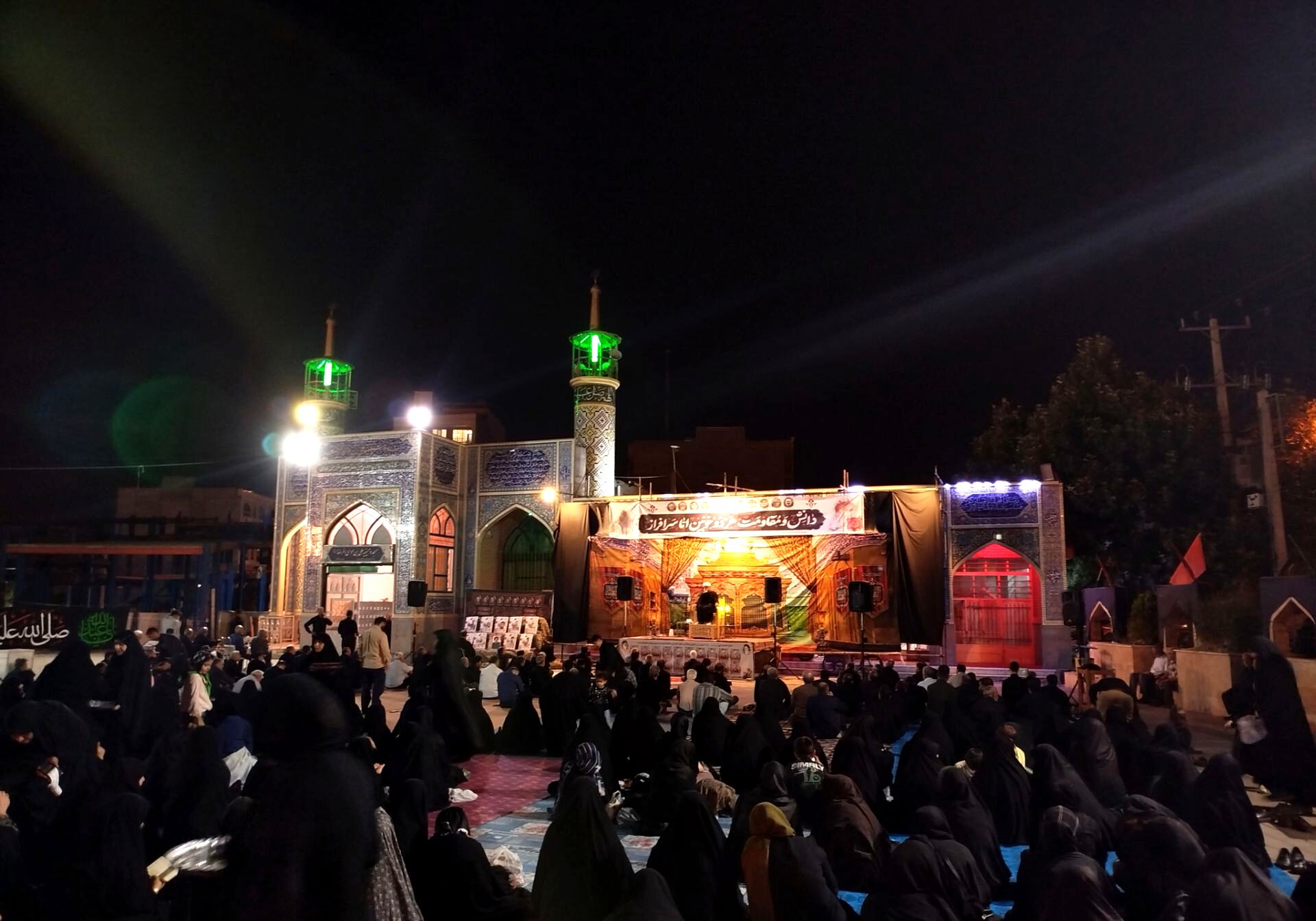 مراسم عزاداری سیدالشهدا در کنار مزار شهدای گمنام نیشابور