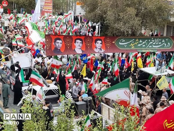 اصفهان در مسیر «جان‌فدا»؛ از میدان آزادی تا گلستان شهدا