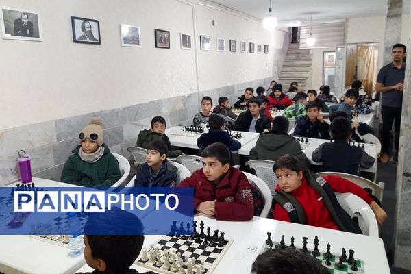 مسابقات منطقه ای شطرنج در مقطع ابتدایی در شهرستان قدس