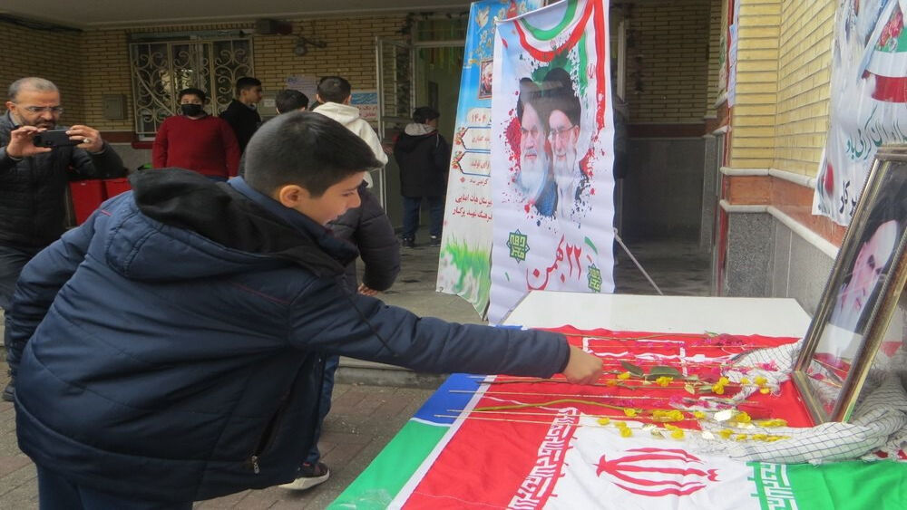 جشن انقلابی و جهاد تبیین در دبیرستان فرهنگ شهید پرکار مراغه