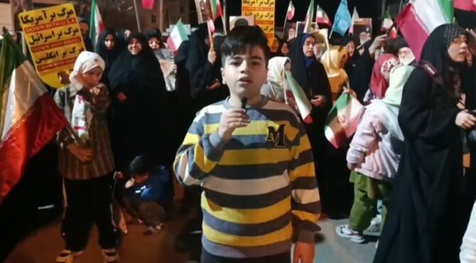 روایت خبرنگار پانا از شور و حماسه مردم جعفریه در چهلم قائد شهید