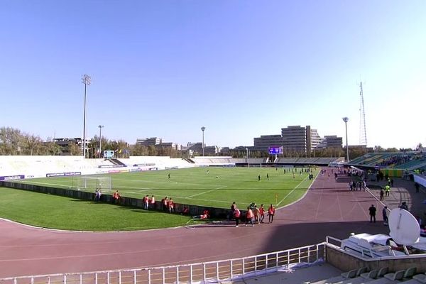 ورزشگاه دستگردی میزبان بازی‌های استقلال و پرسپولیس در هفته نوزدهم لیگ برتر