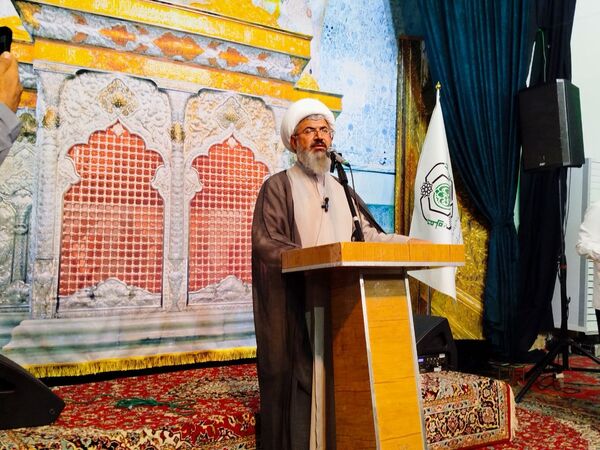 همایش مسئولین هیات مذهبی و مداحان اهل بیت علیهم السلام در شهرستان کاشمر