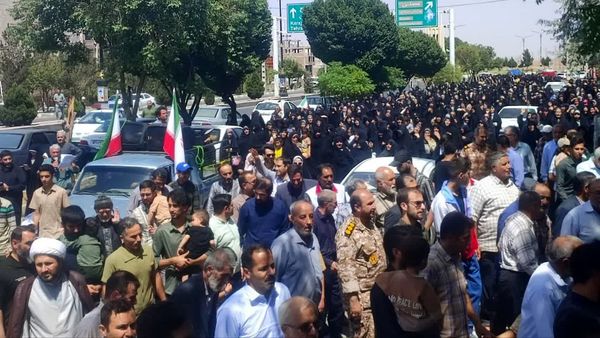  راهپیمایی مردم شهرستان اشتهارد علیه رژیم صهیونیستی 