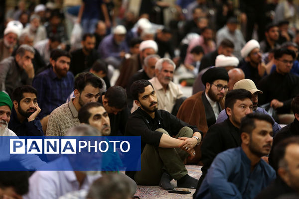 عزاداری شب شهادت امام باقر(ع) در حرم کریمه اهل بیت