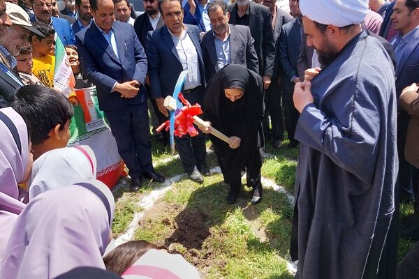 مدارس کانکسی در بخش مرکزی شهرستان صحنه حذف می‌شود