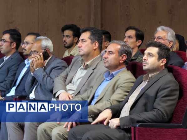 اختتامیه جشنواره شعرخوانی و شعر سرایی بومی‌ محلی 