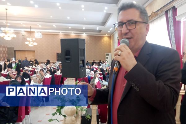 برگزاری جشن میلاد بانوی کرامت در هتل سامان شهرستان قرچک 