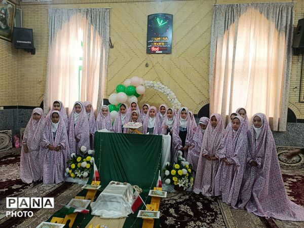 جشن تکلیف دختران جوکار به یاد دانش‌آموزان میناب برگزار شد