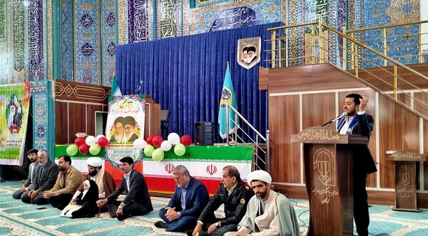 برگزاری همایش «یاوران انقلاب، پیشتازان مقاومت» در شهرستان لردگان