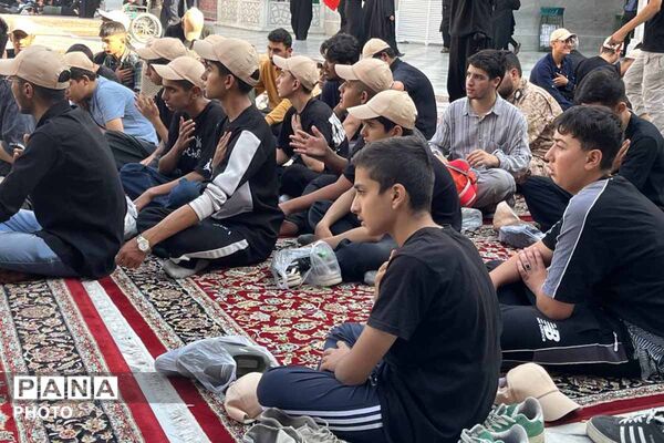 مشهد در سوگ امام رضا(ع)؛ حرم رضوی میزبان دلهای داغدار