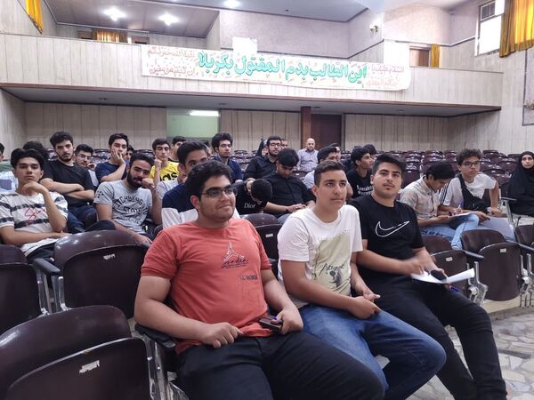 انتخاب دبیر کانون نوجوان پسر محله نظام آباد 
