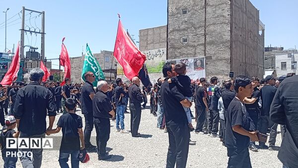 مراسم روز عاشورا در روستای عظیم اباد 