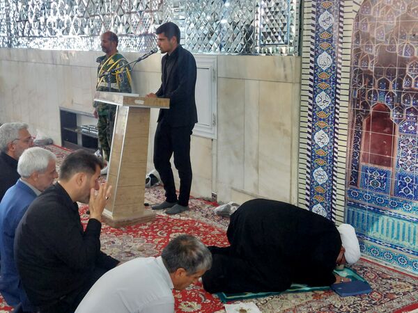 نماز جمعه در کاشمر 
