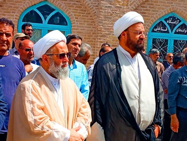 مشت هایی که آزادی فلسطین را صدا میزند