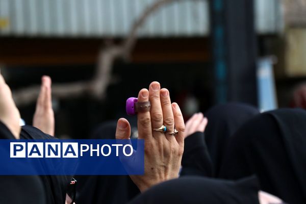 اجتماع عظیم منتظران ظهور در میدان شهدا مشهد