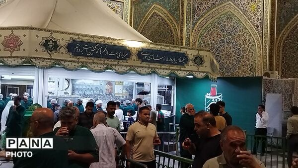 چایخانه حضرت رضا (ع) حرم مطهر رضوی در آخرین روز های هفته اول شهریور ماه ۱۴۰۵ 