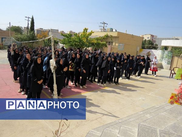 انتخابات همیاران مشاور مدرسه دخترانه تلاش در بجنورد