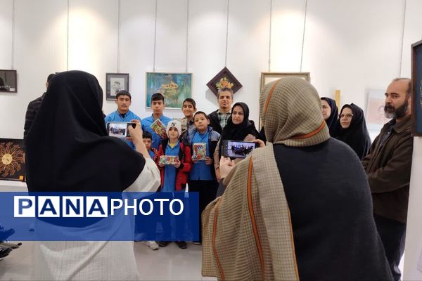 هم‌صدایی دل‌ها در سکوت و توانایی