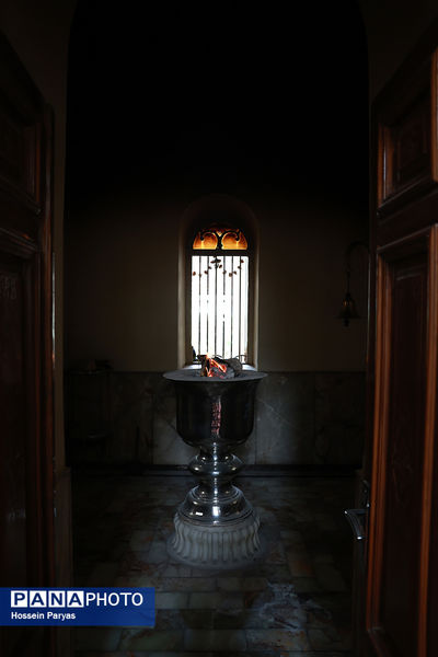 بازدید وزیر میراث فرهنگی، گردشگری و صنایع‌دستی‌ از نیایشگاه آدُریان