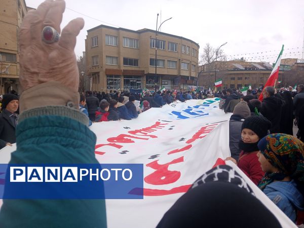 یوم الله ۲۲بهمن در همدان