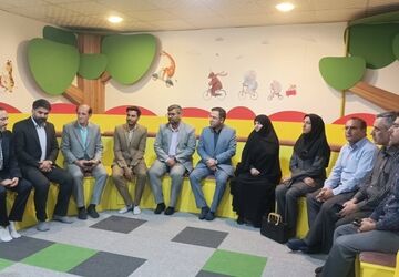 خانه اسباب‌بازی در کتابخانه الفبا