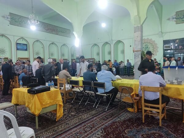 چهاردهمین انتخابات ریاست‌جمهوری در مسجد انقلاب بجنورد
