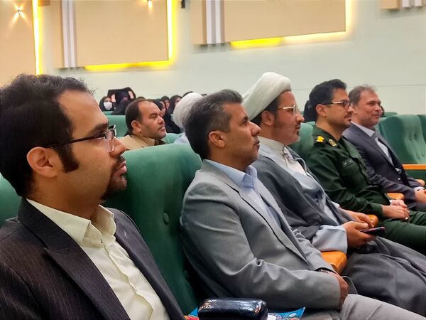 جلسه توجیهی معاونین و مربیان پرورشی مدارس کاشمر