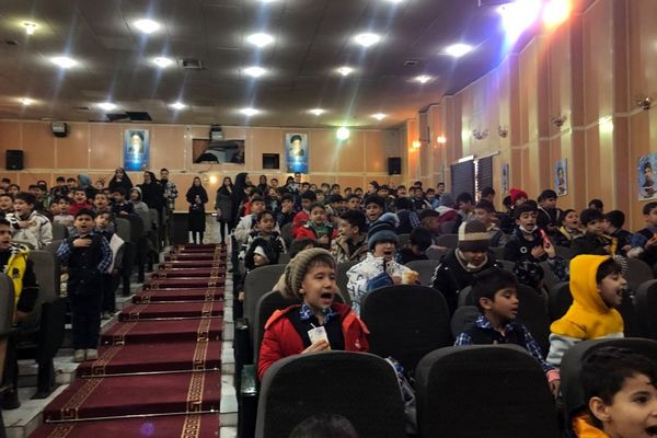 حضور پرشور دانش‌آموزان دبستان هیأت امنایی شهید قلنبر در اردوی کانون ری