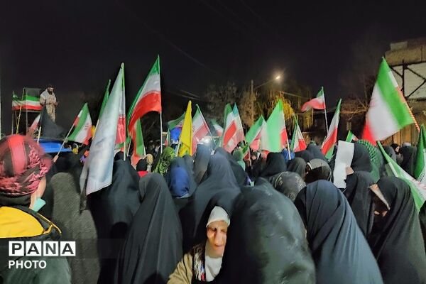 مردم شهر بار سلیبریتی های خیابان ها شدند