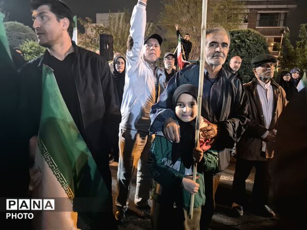 میدان المپیک منطقه ۵ تهران، جلوه‌گاه شکوه ایستادگی و غیرت مردم