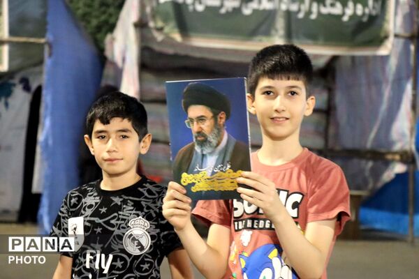 جان‌برکفان گفتند از این عشق و حالا‌ ذکر لب ما لحظه‌لحظه هست: ایران