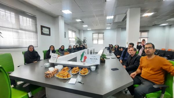 رونمایی از کتاب ریاضیات پیشرفته در کتابخانه مرکزی بجنورد 