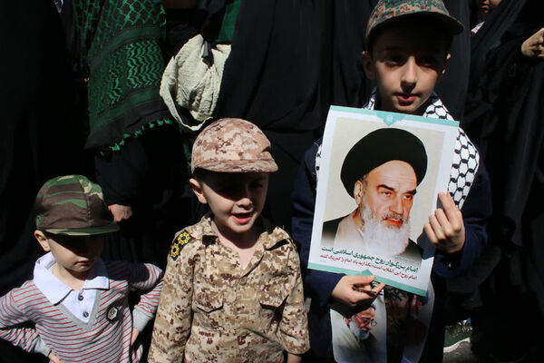 اعلام همبستگی مردم قم با فلسطین در راهپیمایی روز جهانی قدس