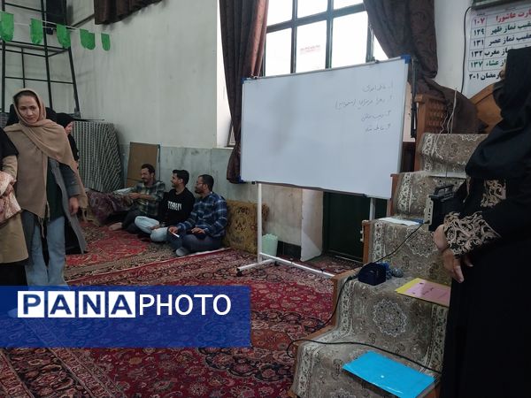 اولین جلسه انجمن و اولیا و مربیان در دبیرستان میرزا جعفر سروقد ناحیه یک مشهد