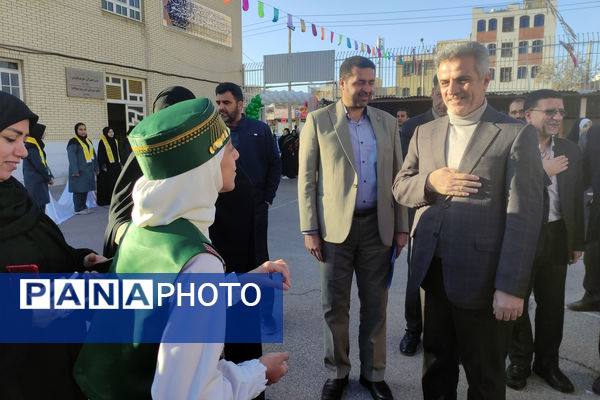 آیین نواختن زنگ انقلاب در مدارس فارس 