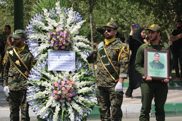 تشییع پیکر شهید محمد نعمتی سعیدآبادی در شهرستان بهارستان