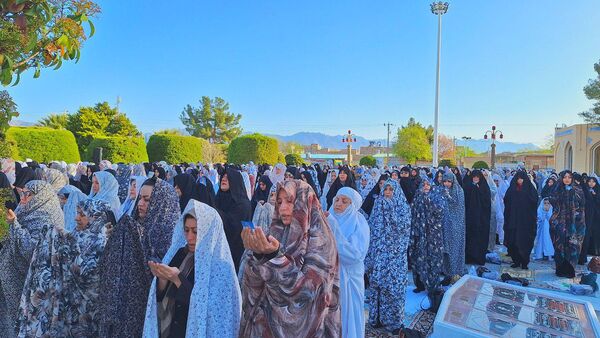 نماز عید فطر ۱۰ هزار نفری در کاشمر 