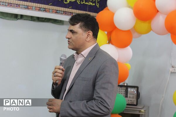 شهید گمنام مهمان دبیرستان ساره ورامین 