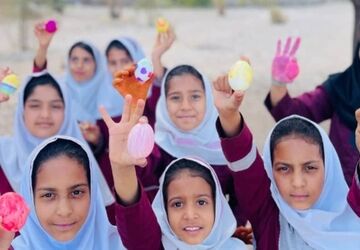 مراسم پیشواز عید نوروز در آموزشگاه عصمتیه حاجی‌آباد 