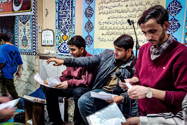 افتتاحیه اعتکاف دانش‌آموزی مسجد قمربنی هاشم باقرشهر 