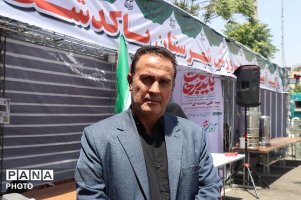 به شوقِ راهِ عشق، دل از جهان بریدیم ، به نامِ رهبر و شهدا، رهِ وفا گزیدیم