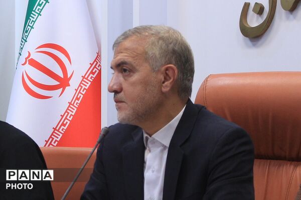 همایش «دختران مقاومت، امید آینده ایران» شهرستان بهارستان