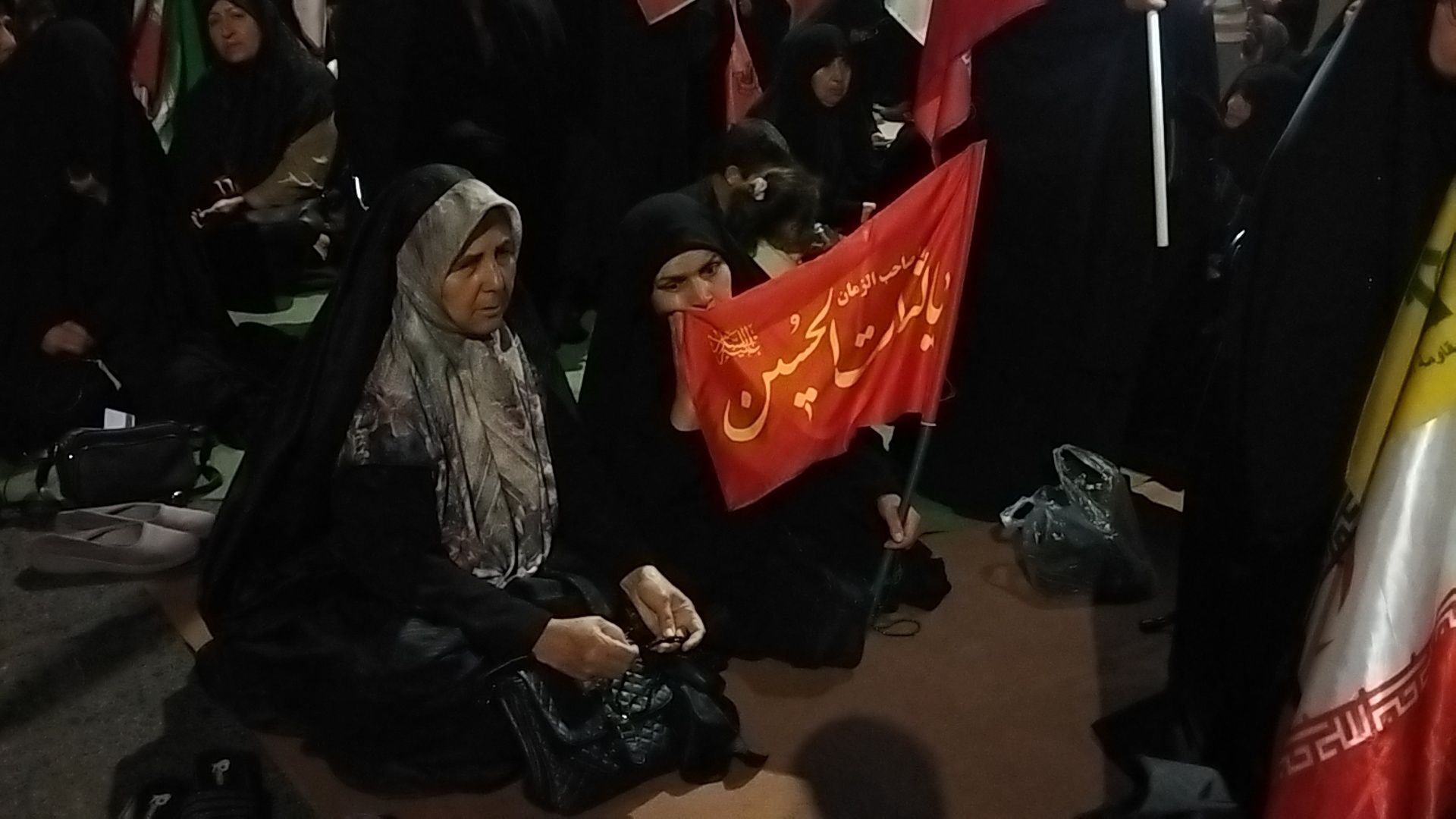 صد و شصت و دو شب، با یک روایت؛ شب‌هایی که از دلِ شهر می‌گذرند و به دل می‌نشینند
