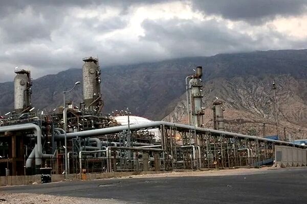 حملات هوایی به تاسیسات حیاتی پتروشیمی؛ نهادهای بین‌المللی صرفاً نظاره‌گر نباشند